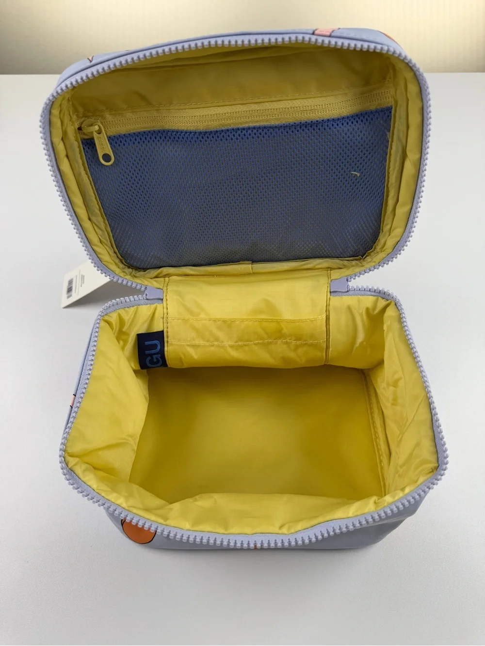 NWT Baggu Large Cosmetic Case in Apricots and Ribbons